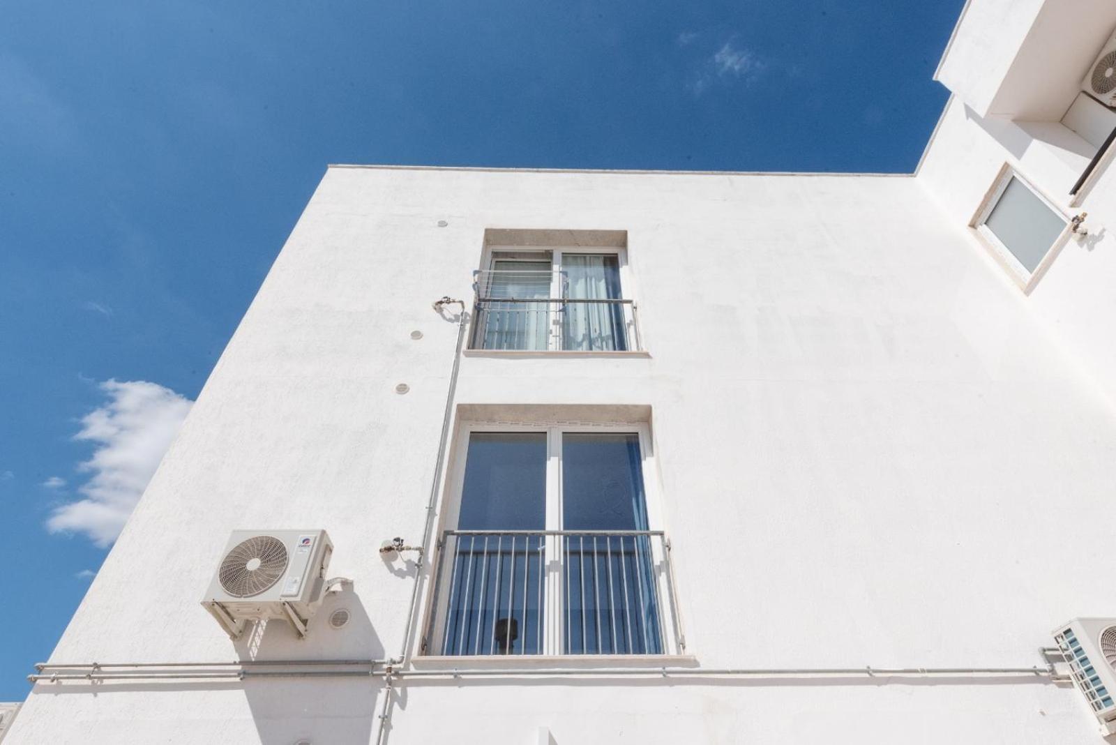 Infinity Residence Con Parcheggio Porto Cesareo Kültér fotó