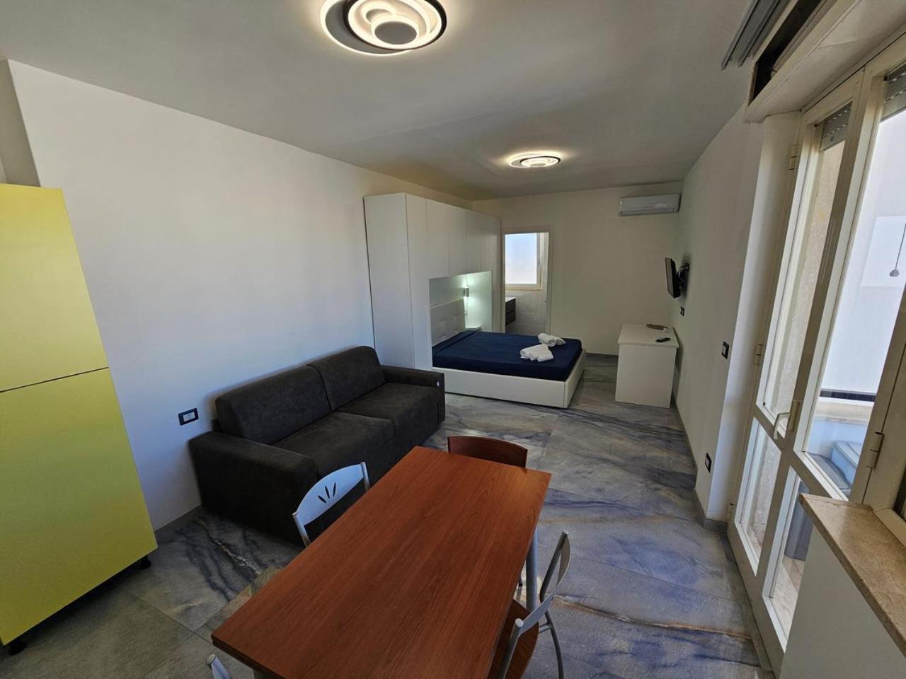 Infinity Residence Con Parcheggio Porto Cesareo Kültér fotó