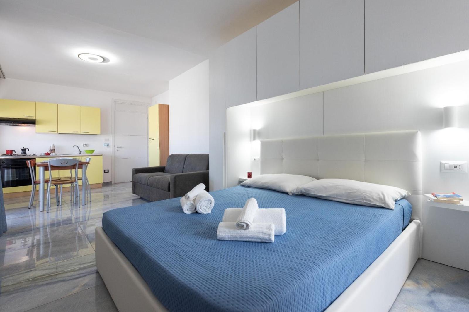 Infinity Residence Con Parcheggio Porto Cesareo Kültér fotó