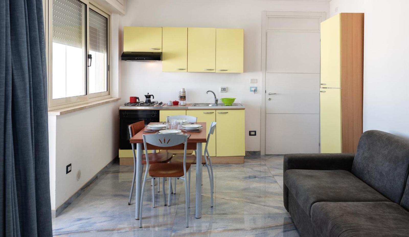 Infinity Residence Con Parcheggio Porto Cesareo Kültér fotó